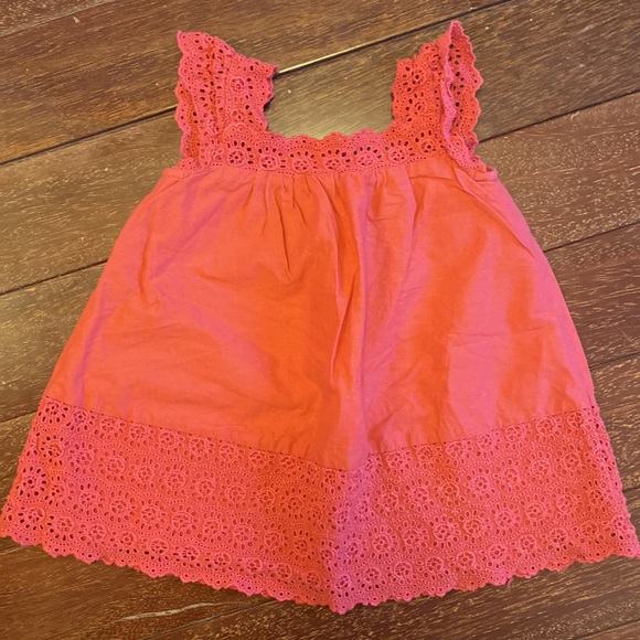Bundle of spring/summer Baby Gap dresses and romper - 12-18 months - Picture 2 of 9